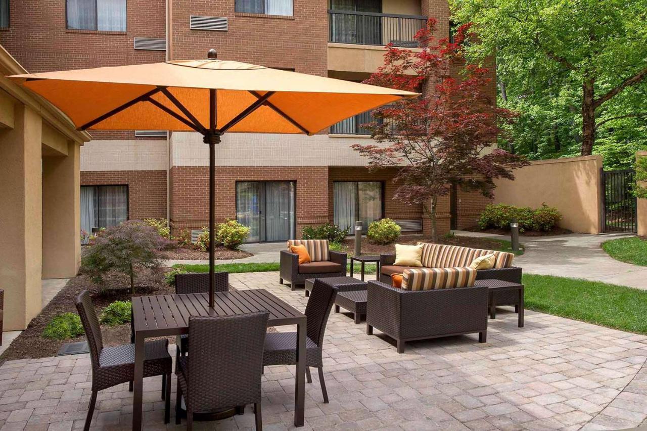 Sonesta Select Durham Research Triangle Park Hotel Exterior photo