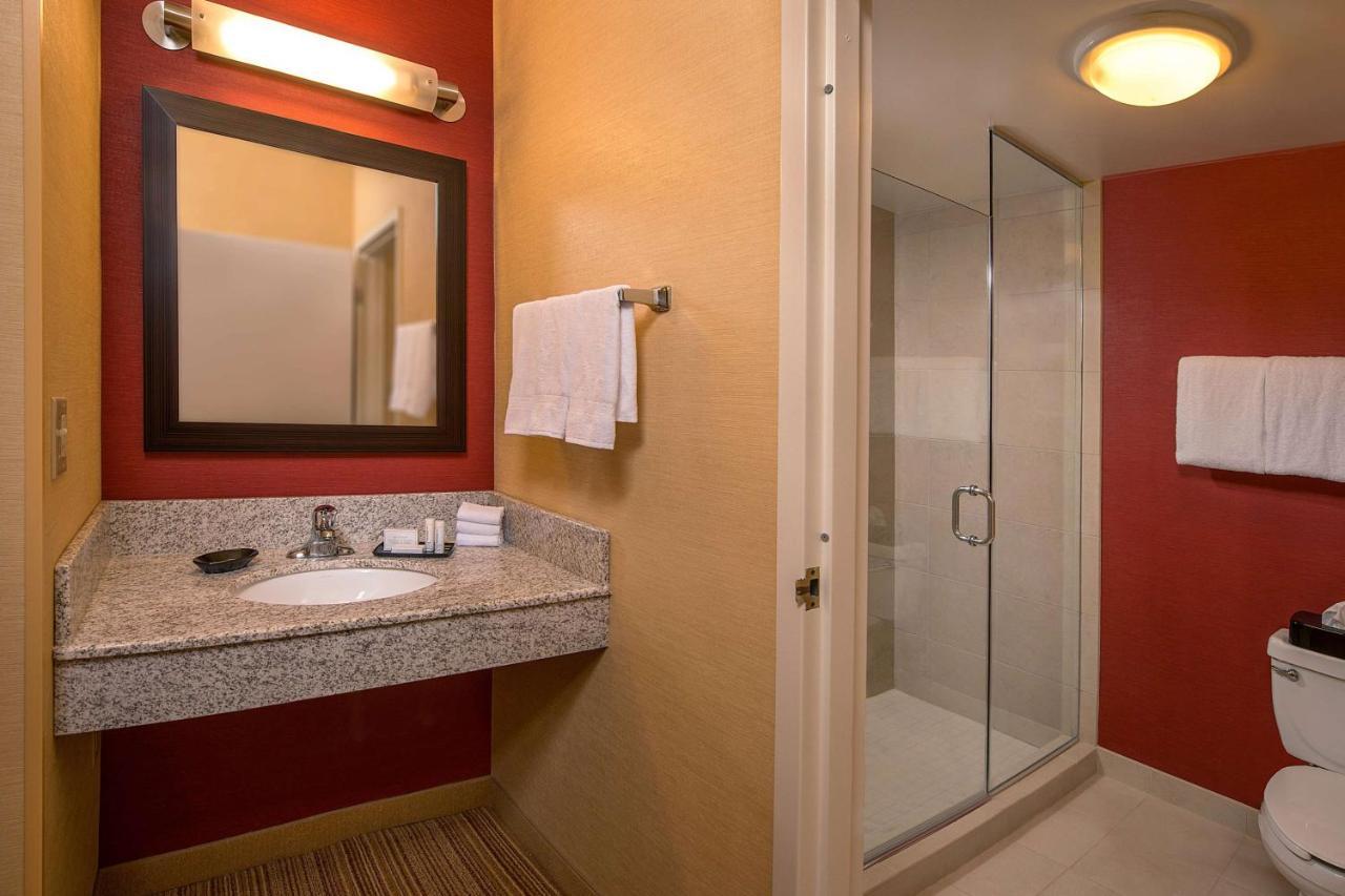 Sonesta Select Durham Research Triangle Park Hotel Exterior photo